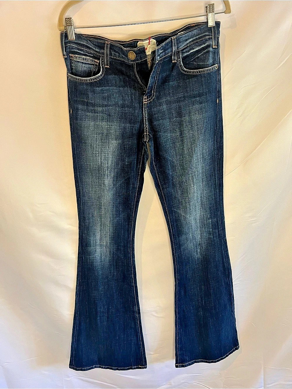 The Bell Bottoms Flare Jeans in Blue Waist 27 NWT